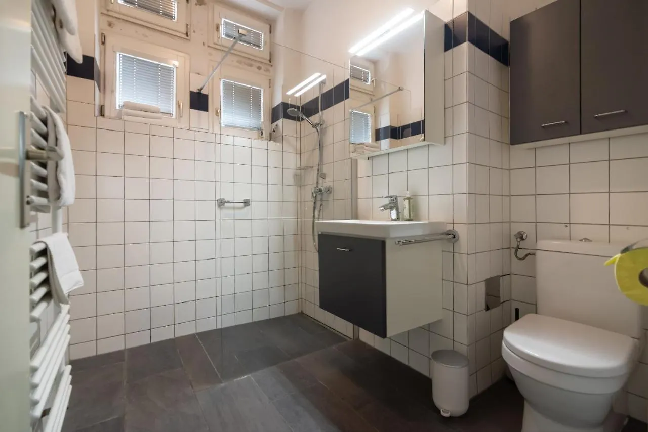 Im Herzen Von Wien Apartamento Viena